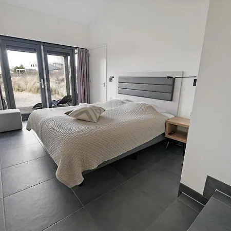 Villa Dune & Lakeview 6p - Luxe, Lounge & Verwarmd Terras - 30 Ouddorp